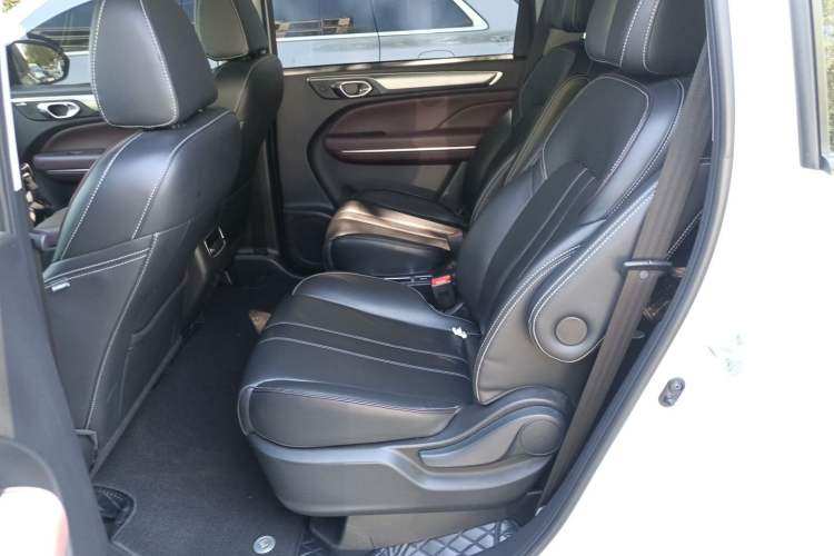 Used GAC Trumpchi M6 2023 PRO 270T DCT Luxury Edition Left Rear Seat