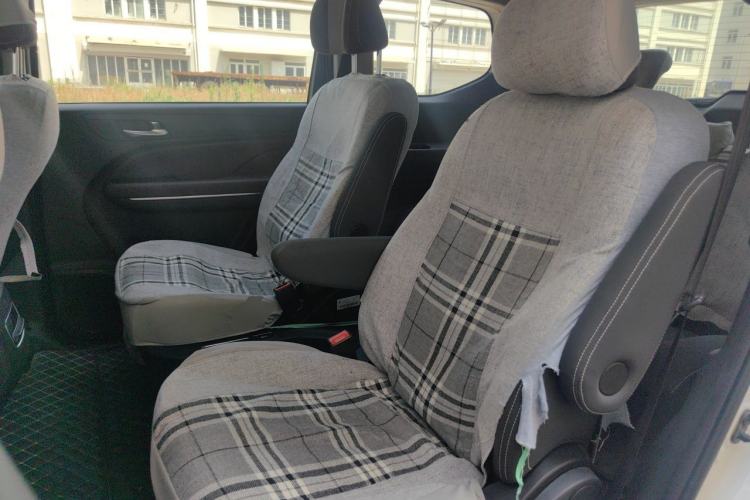 Used GAC Trumpchi M6 2023 PRO 270T DCT Elite Edition Left Rear Seat