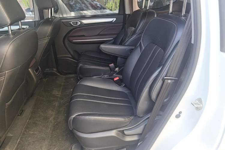 Used GAC Trumpchi M6 2023 PRO 270T DCT Luxury Edition Left Rear Seat