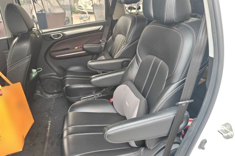 Used GAC Trumpchi M6 2023 PRO 270T DCT Luxury Edition Left Rear Seat