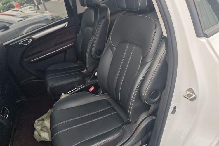 Used GAC Trumpchi M6 2023 PRO 270T DCT Luxury Edition Left Rear Seat