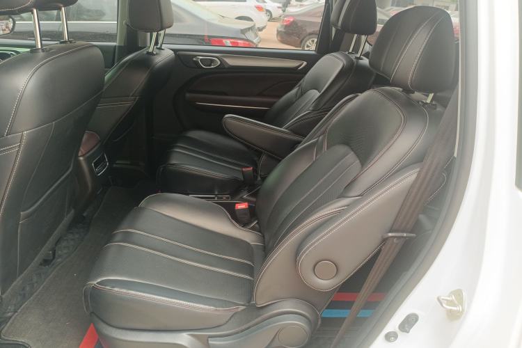 Used GAC Trumpchi M6 2023 PRO 270T DCT Luxury Edition Left Rear Seat