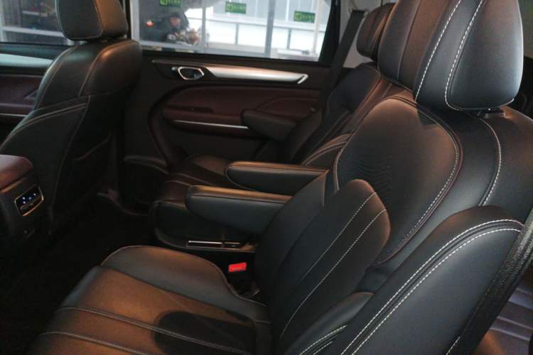 Used GAC Trumpchi M6 2023 PRO 270T DCT Luxury Edition Left Rear Seat