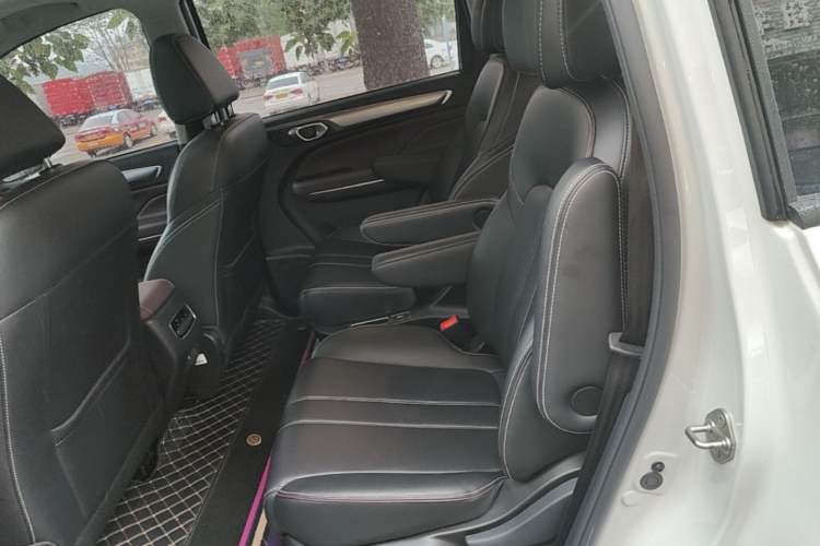 Used GAC Trumpchi M6 2023 PRO 270T DCT Luxury Edition Left Rear Seat