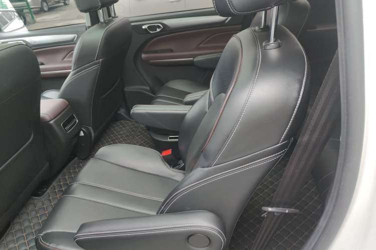 Used GAC Trumpchi M6 2023 PRO 270T DCT Luxury Edition Left Rear Seat