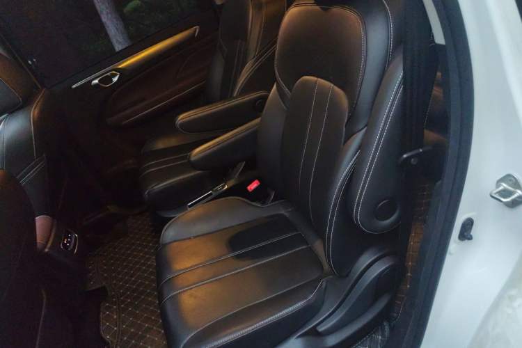 Used GAC Trumpchi M6 2023 PRO 270T DCT Luxury Edition Left Rear Seat