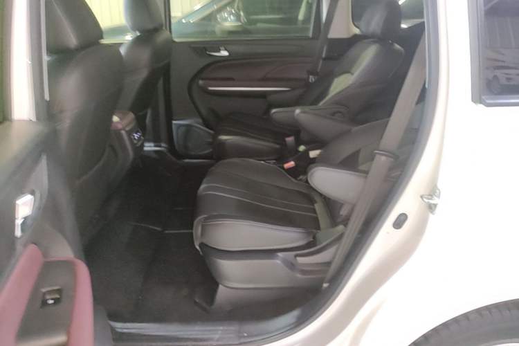 Used GAC Trumpchi M6 2023 PRO 270T DCT Elite Edition Left Rear Seat