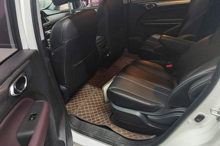 Used GAC Trumpchi M6 2023 PRO 270T DCT Luxury Edition Left Rear Seat