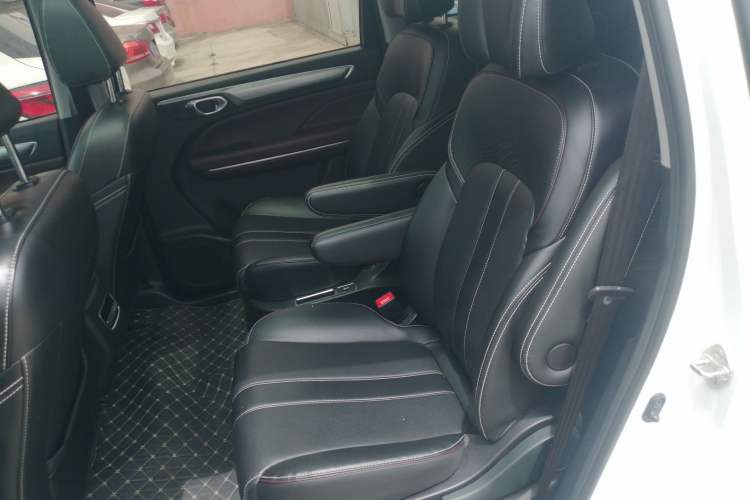 Used GAC Trumpchi M6 2023 PRO 270T DCT Luxury Edition Left Rear Seat