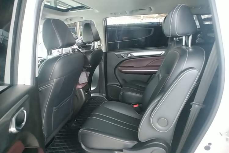 Used GAC Trumpchi M6 2023 PRO 270T DCT Luxury Edition Left Rear Seat