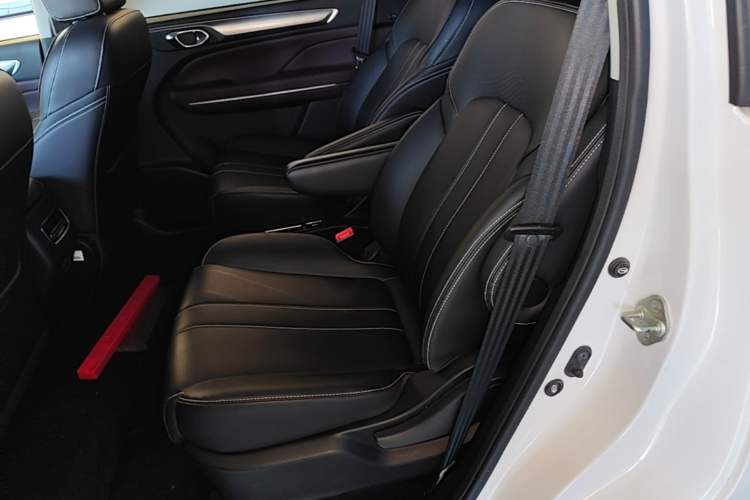 Used GAC Trumpchi M6 2023 PRO 270T DCT Luxury Edition Left Rear Seat