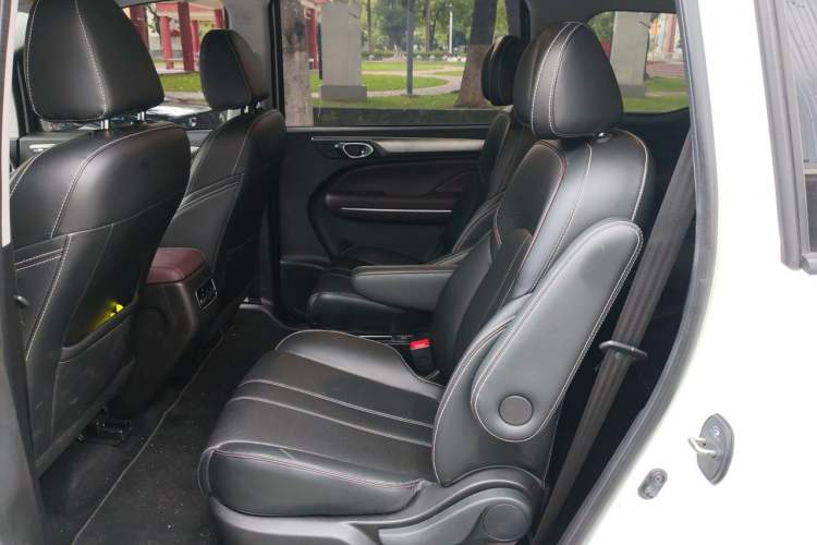 Used GAC Trumpchi M6 2023 PRO 270T DCT Luxury Edition Left Rear Seat