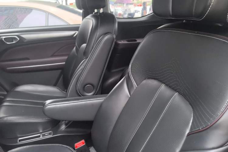 Used GAC Trumpchi M6 2023 PRO 270T DCT Luxury Edition Left Rear Seat