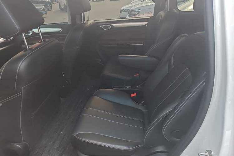 Used GAC Trumpchi M6 2023 PRO 270T DCT Luxury Edition Left Rear Seat