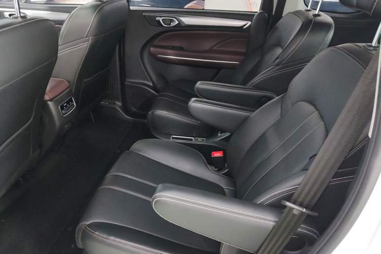 Used GAC Trumpchi M6 2023 PRO 270T DCT Luxury Edition Left Rear Seat
