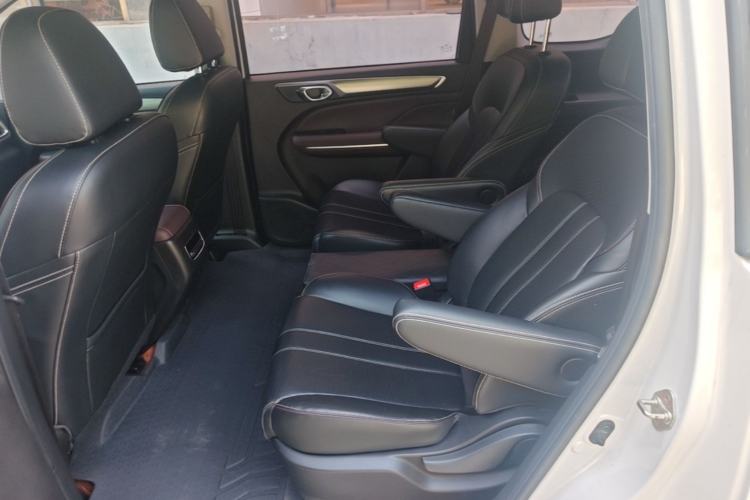 Used GAC Trumpchi M6 2023 PRO 270T DCT Luxury Edition Left Rear Seat