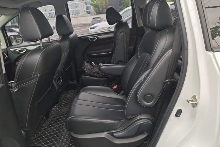 Used GAC Trumpchi M6 2023 PRO 270T DCT Luxury Edition Left Rear Seat