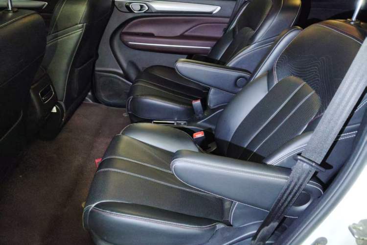 Used GAC Trumpchi M6 2023 PRO 270T DCT Luxury Edition Left Rear Seat