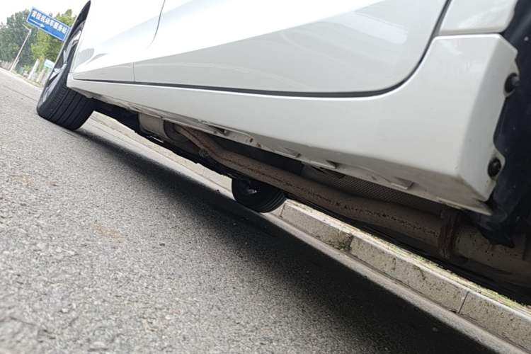 Used GAC Trumpchi M6 2023 PRO 270T DCT Luxury Edition Left Side Sill