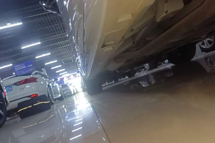 Used GAC Trumpchi M6 2023 PRO 270T DCT Luxury Edition Left Side Sill