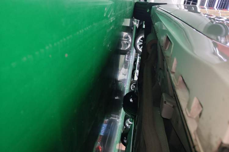 Used GAC Trumpchi M6 2023 PRO 270T DCT Luxury Edition Left Side Sill
