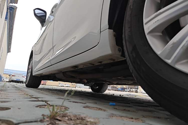 Used GAC Trumpchi M6 2023 PRO 270T DCT Elite Edition Left Side Sill