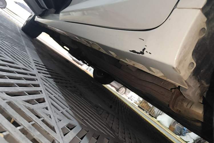 Used GAC Trumpchi M6 2023 PRO 270T DCT Luxury Edition Left Side Sill