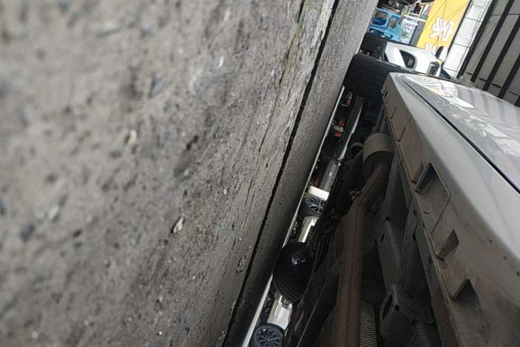 Used GAC Trumpchi M6 2023 PRO 270T DCT Luxury Edition Left Side Sill