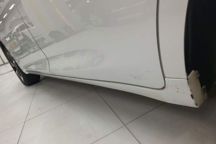 Used GAC Trumpchi M6 2023 PRO 270T DCT Luxury Edition Left Side Sill