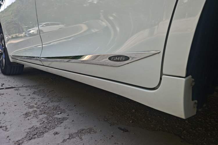 Used GAC Trumpchi M6 2023 PRO 270T DCT Luxury Edition Left Side Sill