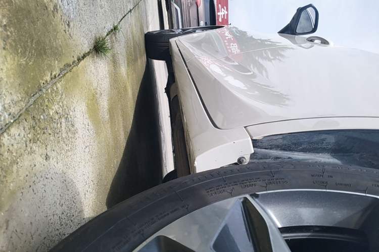 Used GAC Trumpchi M6 2023 PRO 270T DCT Luxury Edition Left Side Sill