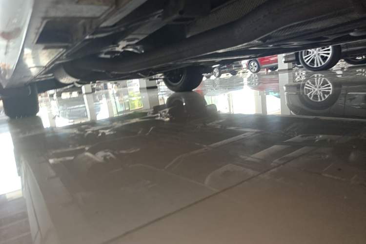 Used GAC Trumpchi M6 2023 PRO 270T DCT Luxury Edition Left Side Sill