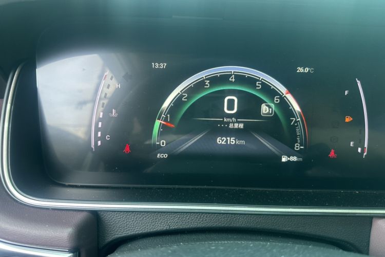 Used GAC Trumpchi M6 2023 PRO 270T DCT Luxury Edition Odometer Close Up
