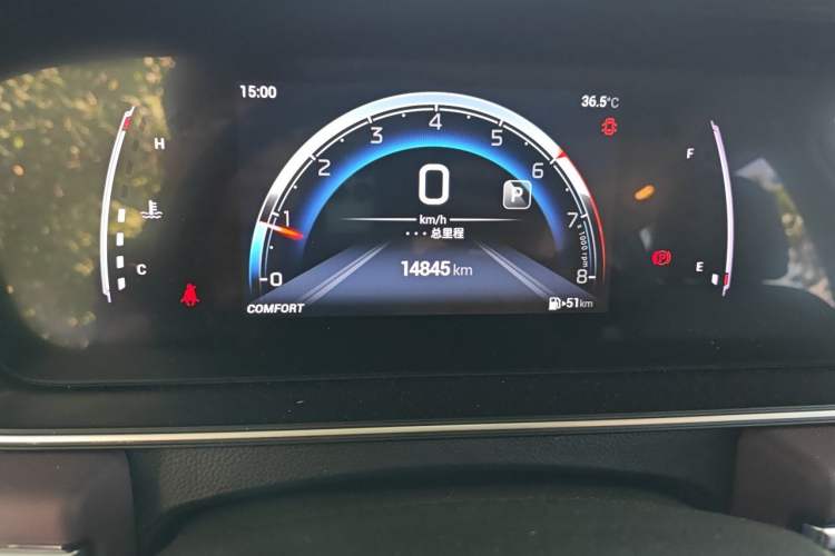 Used GAC Trumpchi M6 2023 PRO 270T DCT Luxury Edition Odometer Close Up