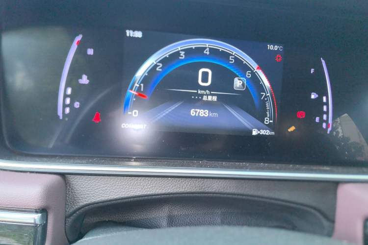 Used GAC Trumpchi M6 2023 PRO 270T DCT Luxury Edition Odometer Close Up