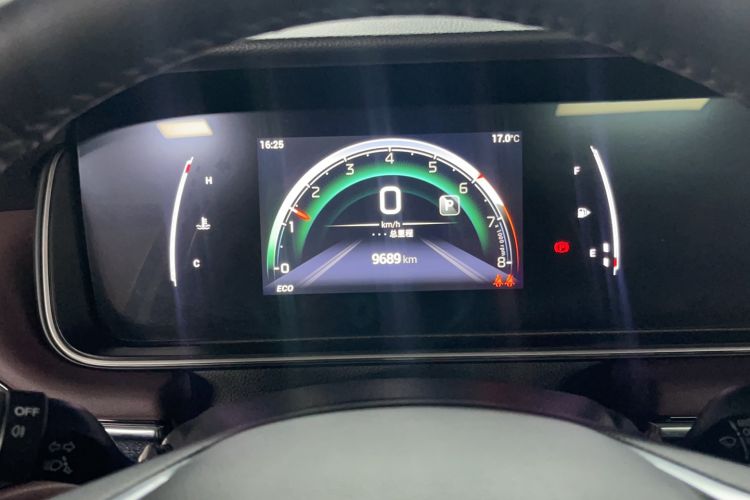 Used GAC Trumpchi M6 2023 PRO 270T DCT Luxury Edition Odometer Close Up