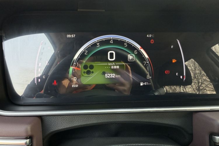 Used GAC Trumpchi M6 2023 PRO 270T DCT Luxury Edition Odometer Close Up
