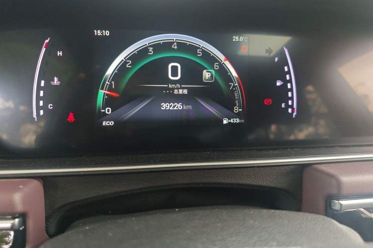 Used GAC Trumpchi M6 2023 PRO 270T DCT Luxury Edition Odometer Close Up