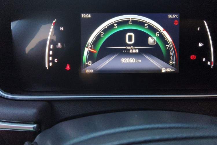 Used GAC Trumpchi M6 2023 PRO 270T DCT Luxury Edition Odometer Close Up