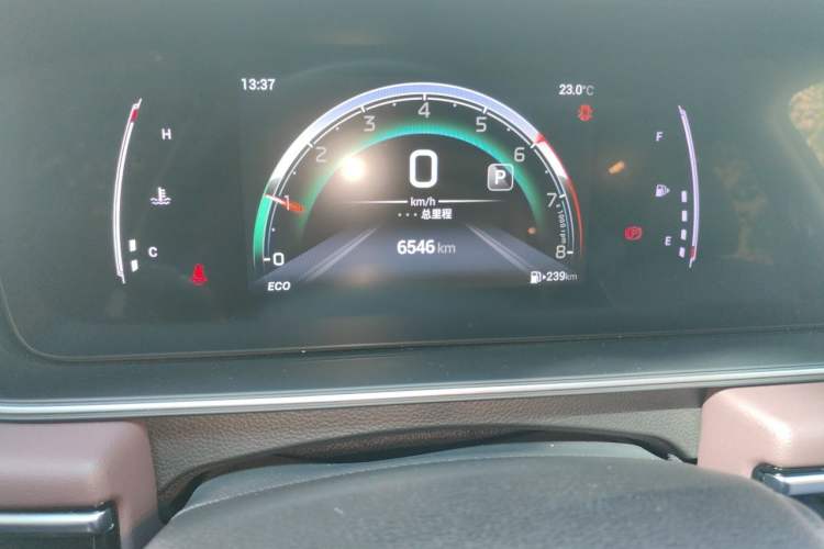 Used GAC Trumpchi M6 2023 PRO 270T DCT Luxury Edition Odometer Close Up