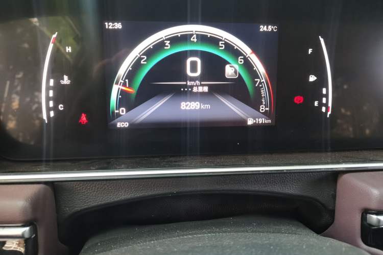 Used GAC Trumpchi M6 2023 PRO 270T DCT Elite Edition Odometer Close Up