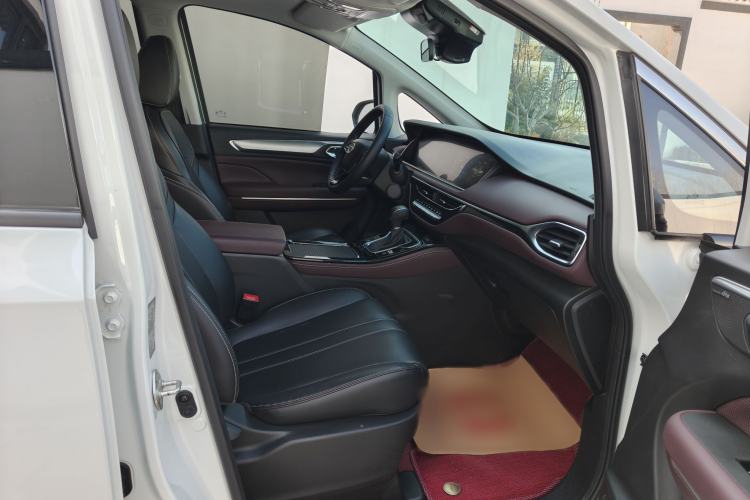 Used GAC Trumpchi M6 2023 PRO 270T DCT Luxury Edition Right Front Seat