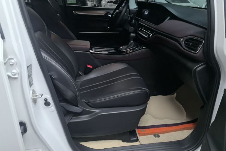 Used GAC Trumpchi M6 2023 PRO 270T DCT Luxury Edition Right Front Seat