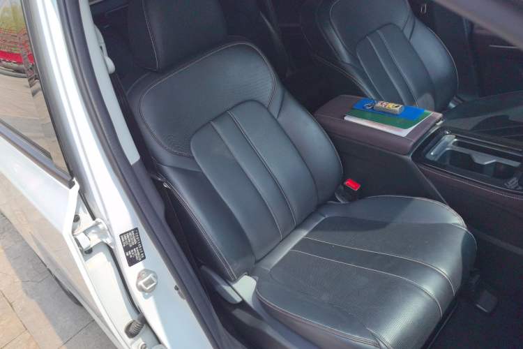 Used GAC Trumpchi M6 2023 PRO 270T DCT Luxury Edition Right Front Seat