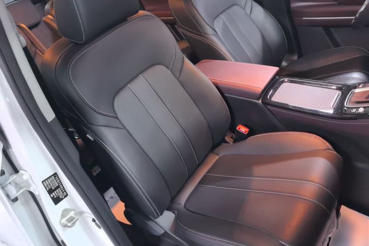 Used GAC Trumpchi M6 2023 PRO 270T DCT Luxury Edition Right Front Seat