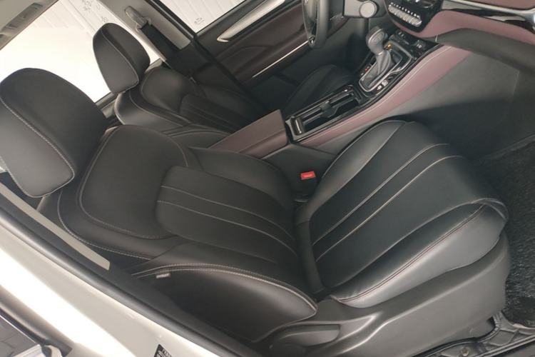 Used GAC Trumpchi M6 2023 PRO 270T DCT Luxury Edition Right Front Seat