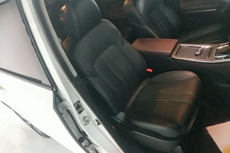 Used GAC Trumpchi M6 2023 PRO 270T DCT Luxury Edition Right Front Seat
