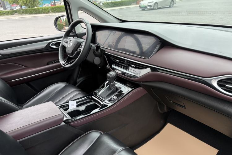 Used GAC Trumpchi M6 2023 PRO 270T DCT Luxury Edition Right Front Seat