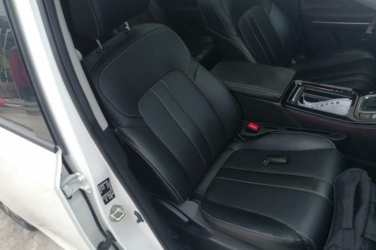 Used GAC Trumpchi M6 2023 PRO 270T DCT Luxury Edition Right Front Seat