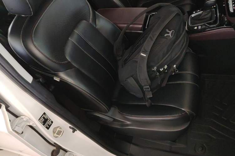 Used GAC Trumpchi M6 2023 PRO 270T DCT Luxury Edition Right Front Seat